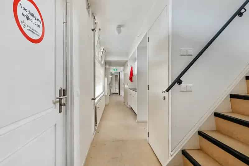 Kantoorruimte Amsterdam Disteldorp 233m2
