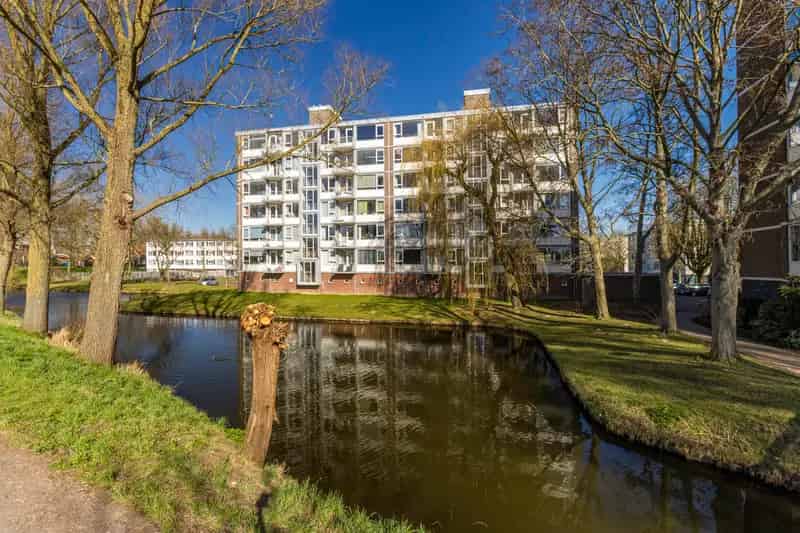 Ruim 4 Kamer Appartement Crabbehof Instapklaar 3 Slaapkamers 2 Balkons
