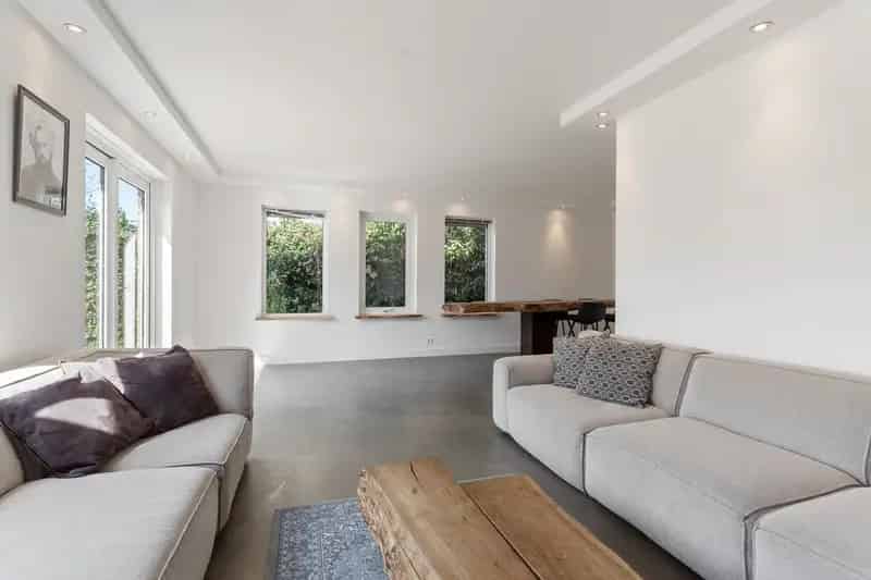 Vrijstaande Villa 6 Kamers 183m2 Ruime Tuin 500m2 Parkeerplaatsen Energielabel A