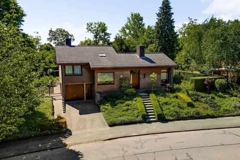 Vrijstaand Huis Roer Zuid 146m2 4 slaapkamers Grote Tuin