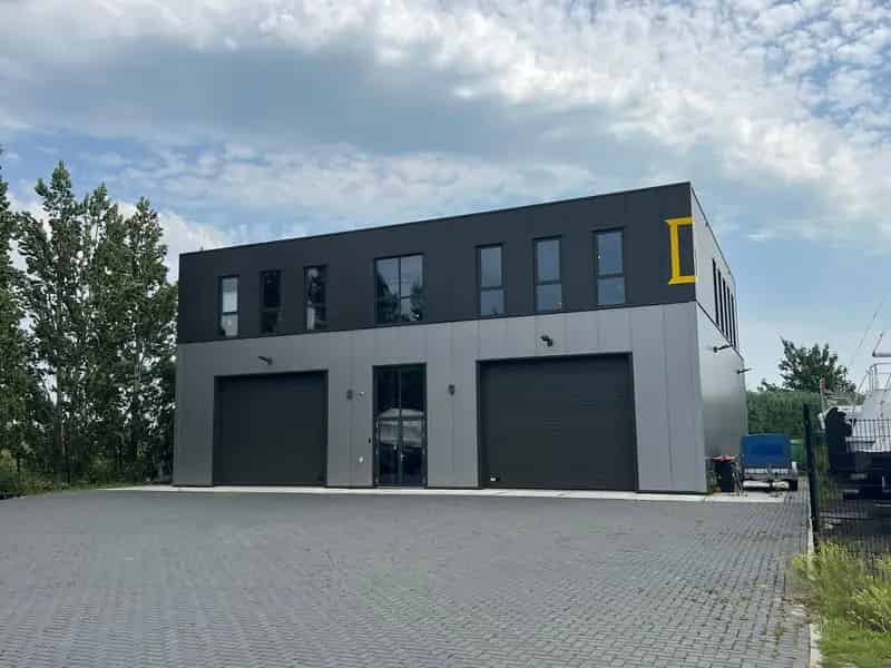 Luxe Kantoor Hoorn te Huur: 110m² met Dakterras en Markermeer Uitzicht