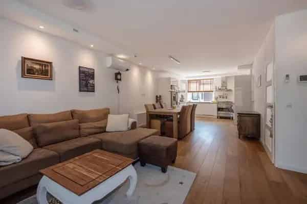 6-kamer Drive In woning te koop in De Leyens