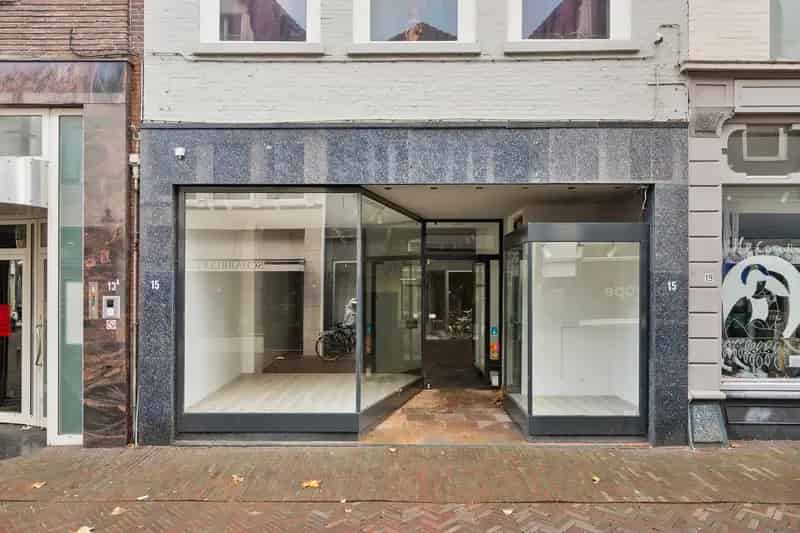 Winkel te Huur Deventer Nieuwstraat 107m2