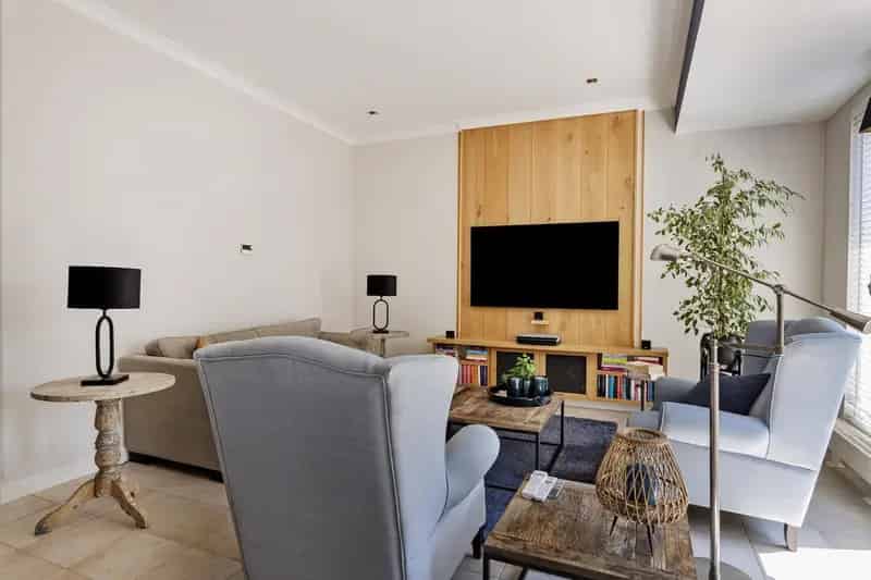 Tussenwoning Haamstede Ring 131m2 4 slaapkamers luxe keuken tuin