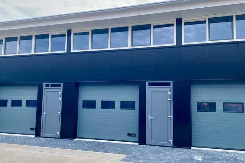 Bedrijfshal Piershil 76m2 2 Laags te Huur