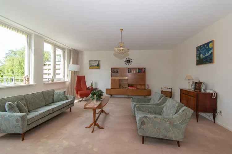 3-kamerappartement Zoetermeer  102m²  Eigen parkeerplaats  Groot terras