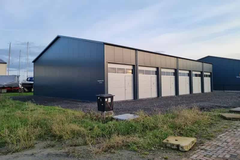 Bedrijfshal te Huur Woudsend Opslag Units
