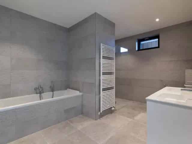 Te Huur: Licht 3-kamer appartement Amstelveen 100m2