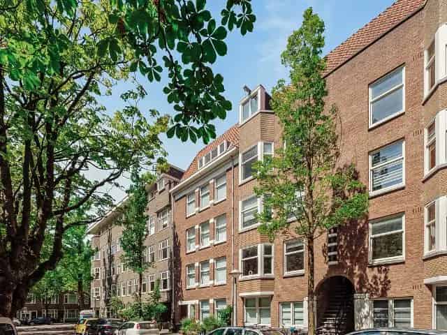Appartement te koop Amsterdam Zuid 64m2 gerenoveerd