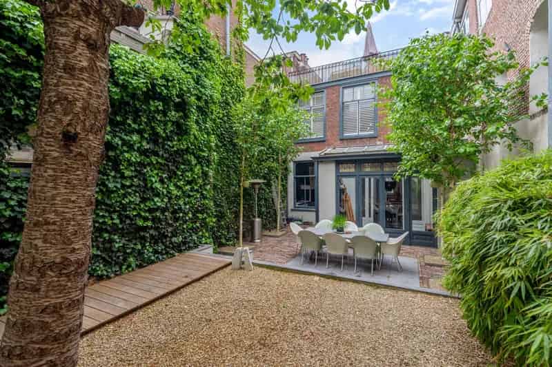 Rijksmonumentaal Grachtenpand Haarlem 281m2