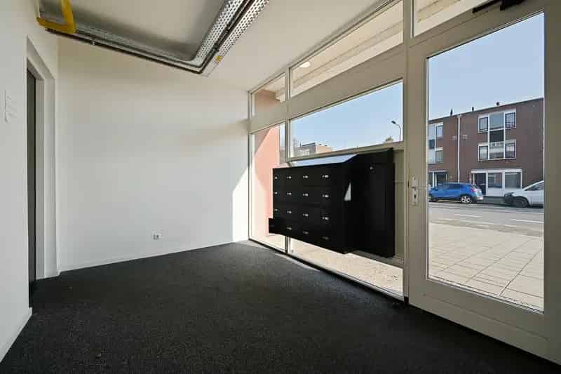 2-kamer appartement Maassluis nabij Winkelcentrum en Metro