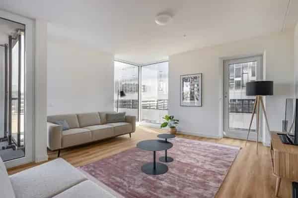 Luxe gemeubileerd appartement 132m2 in De Zalmhaven Rotterdam