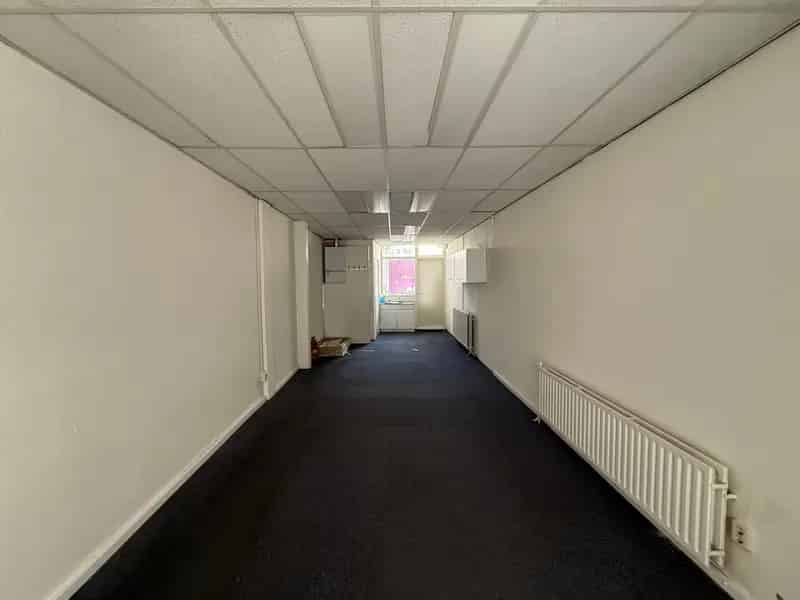 Winkelpand met Bovenwoning te Koop Kaatsheuvel