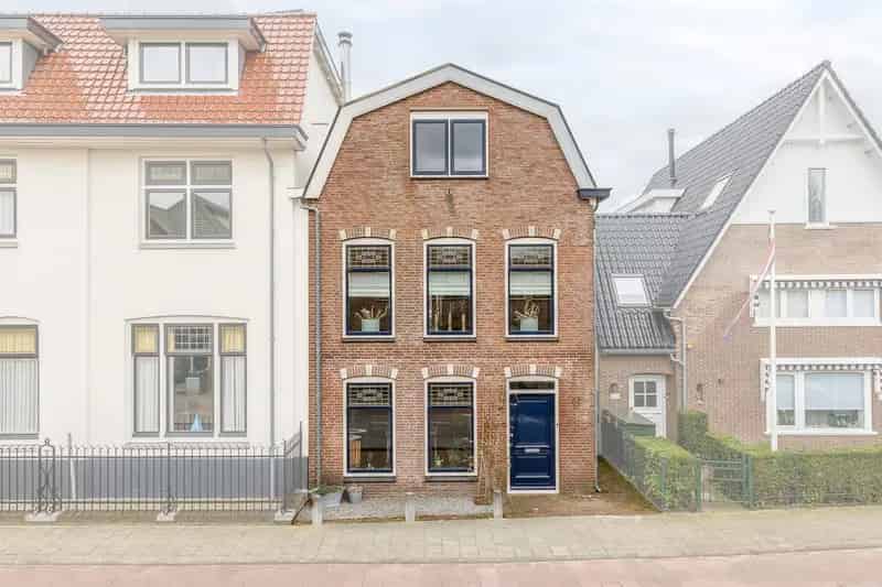 Praktijkruimte Lisse 400m2 Atelier Garage Woonhuis