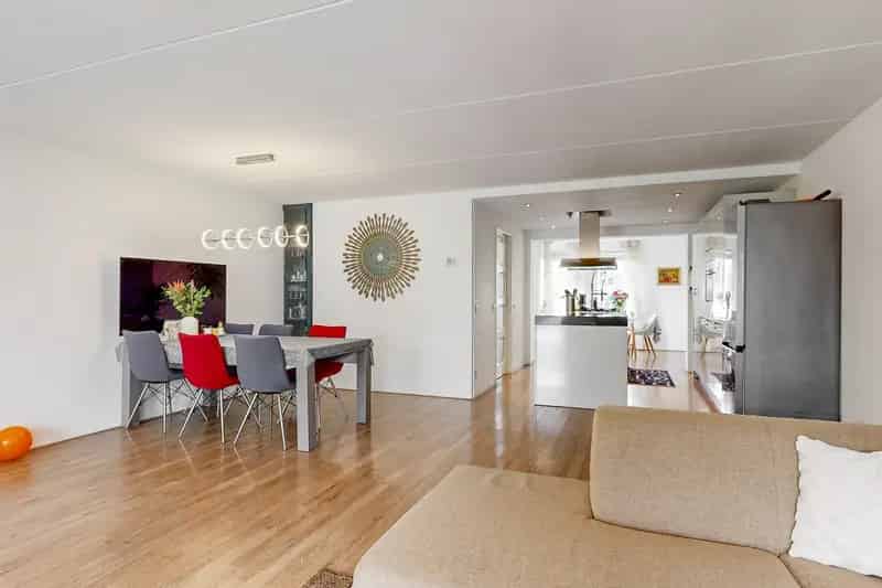 Huis te koop Amstelveen Westwijk Royale Hoekwoning 4 slaapkamers