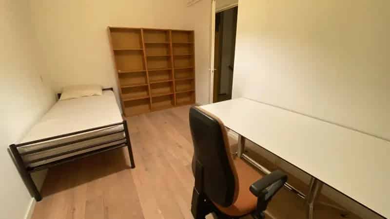 Kamer in eengezinswoning nabij park