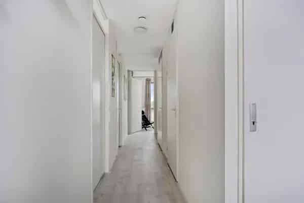Gemeubileerd 4-kamerappartement Hoofddorp 85m2