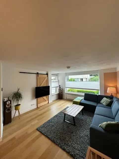 5 Kamer 2 Onder 1 Kap Woning Eindhoven