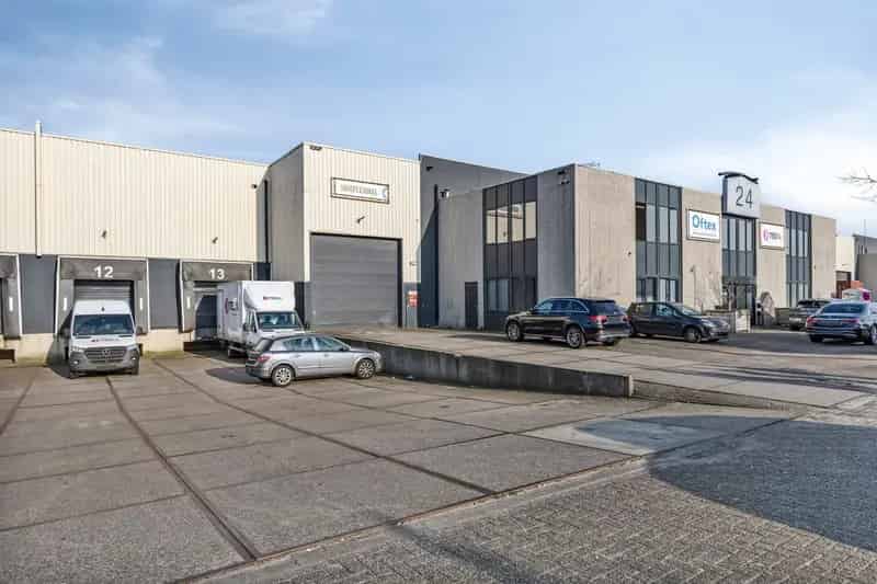 Bedrijfshal Ridderkerk te Huur 2214m2