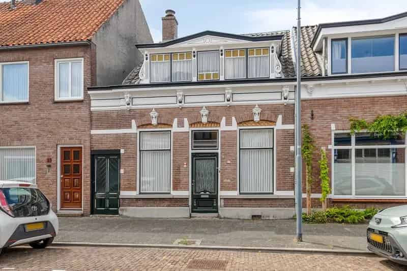 Huis te koop: Sint Janstraat 35 4901 LS Oosterhout (NB) | Funda