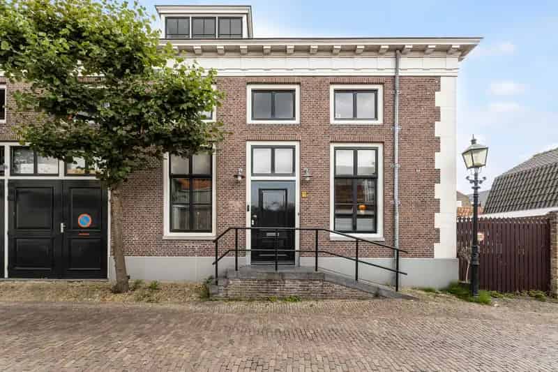 Uniek pand Edam: Wonen en Werken gecombineerd