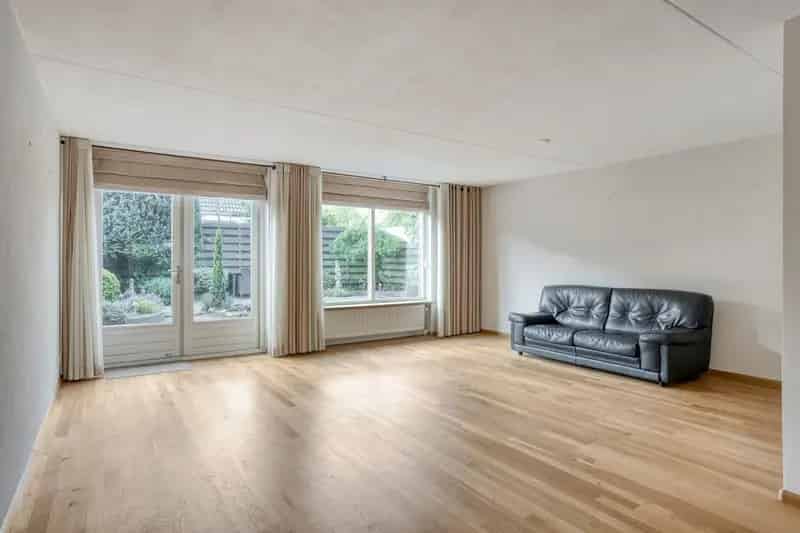 Ruime 2 1 Kapwoning met Garage en Zonnig Tuin Etten Leur