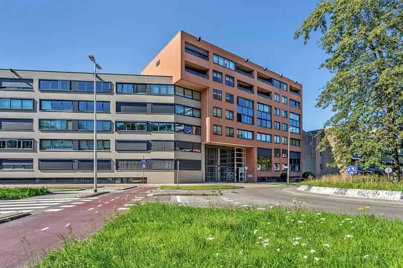 Ruim 4 Kamer Appartement 108m2 Eigen Parkeerplaats Serre Direct Beschikbaar
