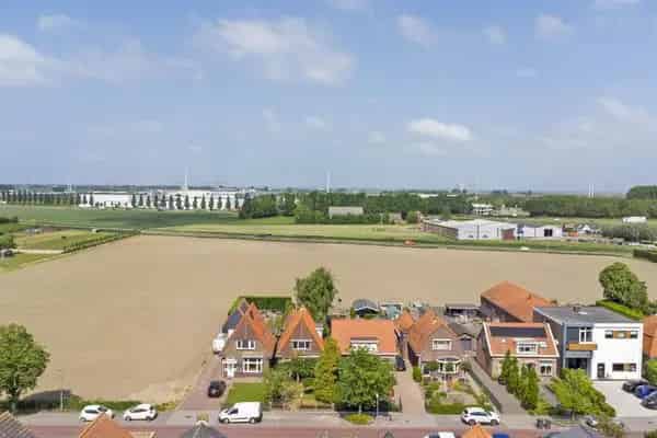 Karaktervolle woning Kruiningen 3 slaapkamers tuin schuur opknapper