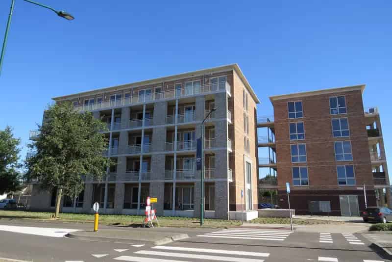 Appartement te huur in Heesch - Moderne woning met 1 slaapkamer en eigen parkeerplaats