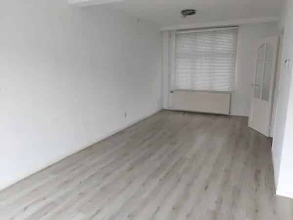 Ruim 4 Slaapkamer Appartement Heerlen 160m2 Dakterras