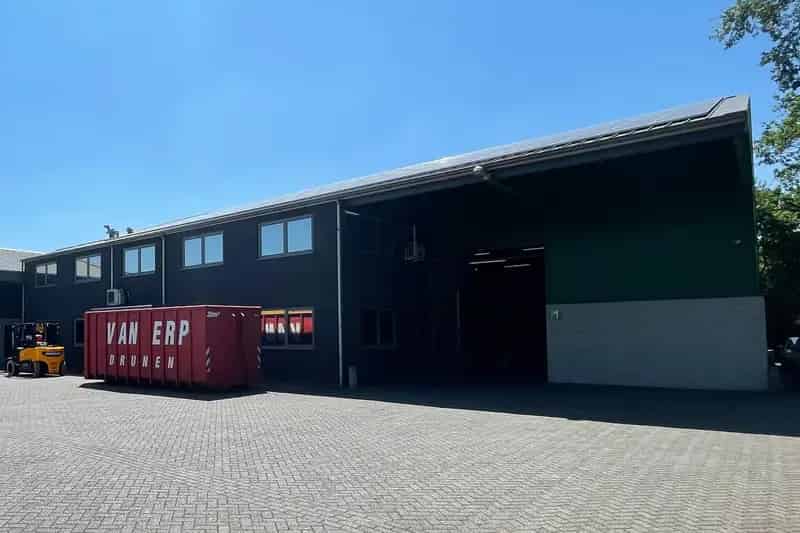 Bedrijfshal te huur Bladel 420m² Kantoor 420m²