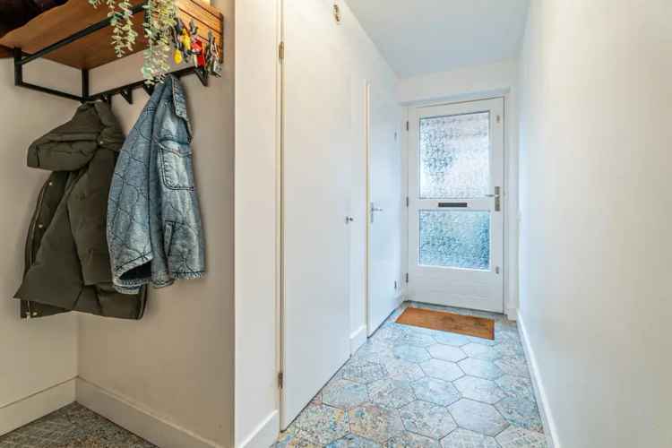 Tweekapper Oosterhout  3 slaapkamers  Energielabel A  Zuidtuin