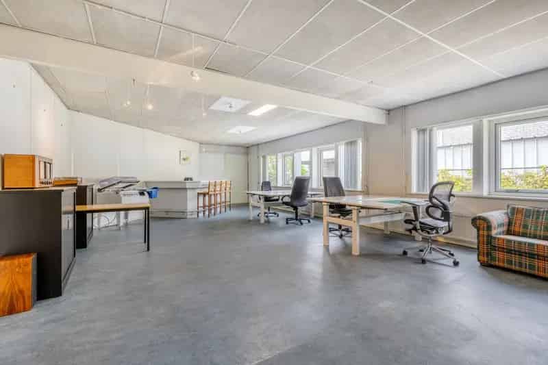 Bungalow met Kantoorruimte Etten Leur Wonen en Werken