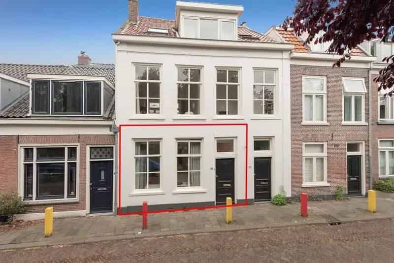 Ruime Gemeubileerde Benedenwoning Buiten Wittevrouwen 2 Slaapkamers
