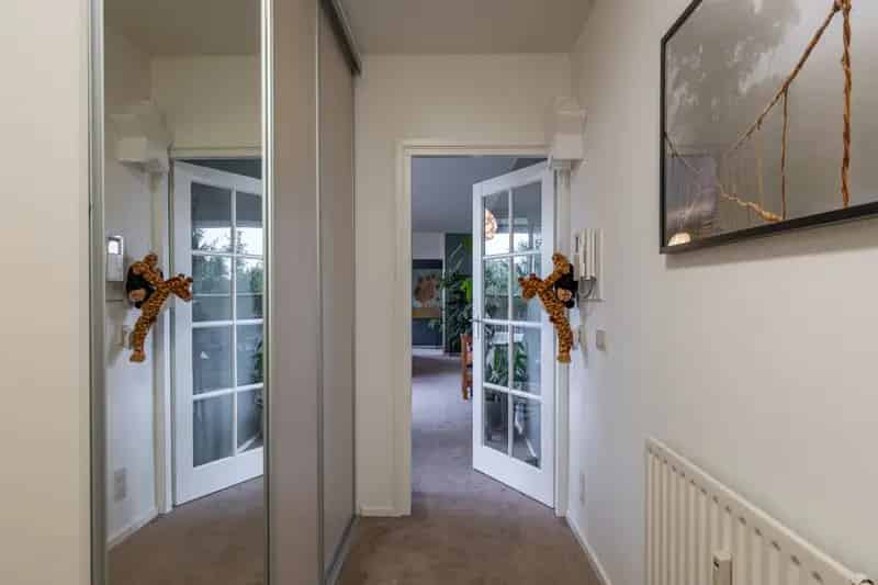 Appartement te koop Bilthoven: Licht tweekamerappartement met balkon en prachtig uitzicht