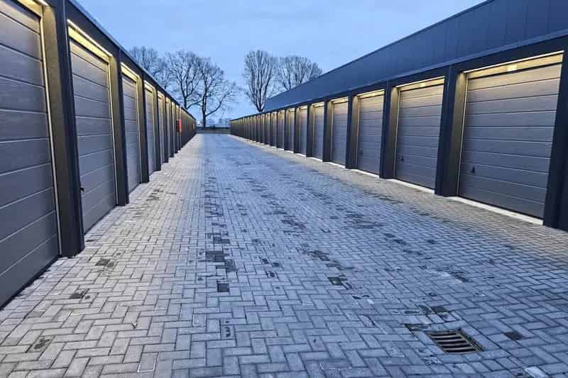 Garageboxen te Huur Emmen Bedrijventerrein Bargermeer