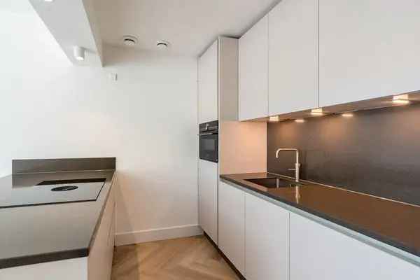 Appartement Te Huur in Rotterdam, Zuid-Holland