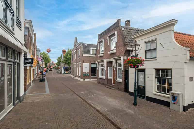 Vrijstaand woonhuis met aanbouw Zoetermeer