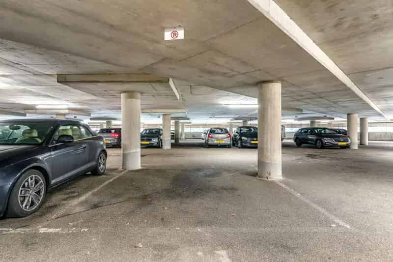 Amsterdam Noord Appartement 82m2 12e Verdieping Parkeerplaats Balkon