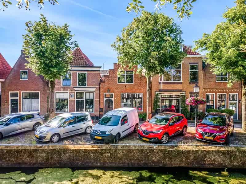 Huis te koop Hoorn Binnenstad: Sfeervolle woning met tuin