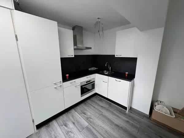Huis Te Huur , Leiden, Zuid-Holland