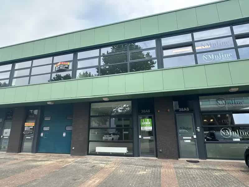 Kantoorruimte te Huur Alphen aan den Rijn 104m²