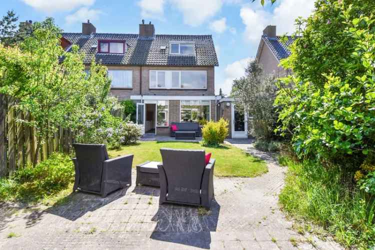 Huis te koop Voorschoten Boschgeest Ruime hoekwoning met garage
