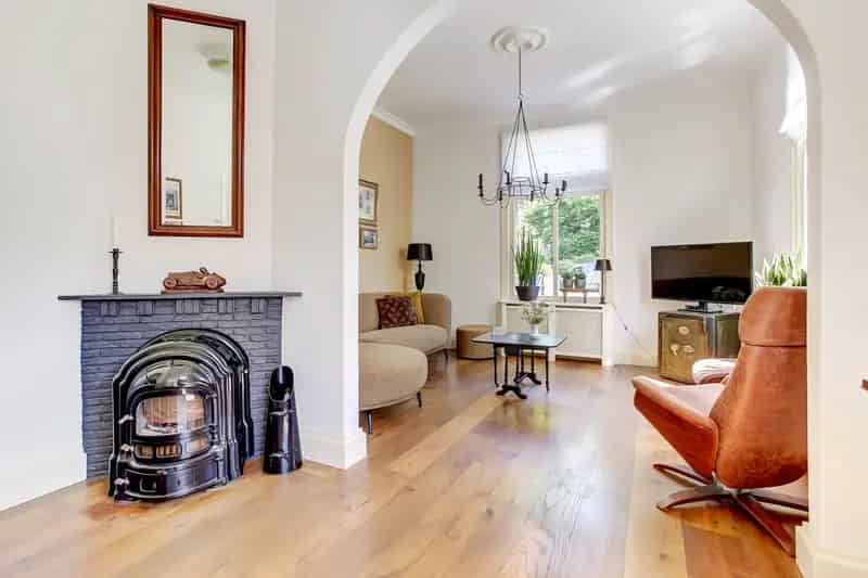 Vrijstaande Villa te koop Baarn 142m2 86m2 bijgebouw
