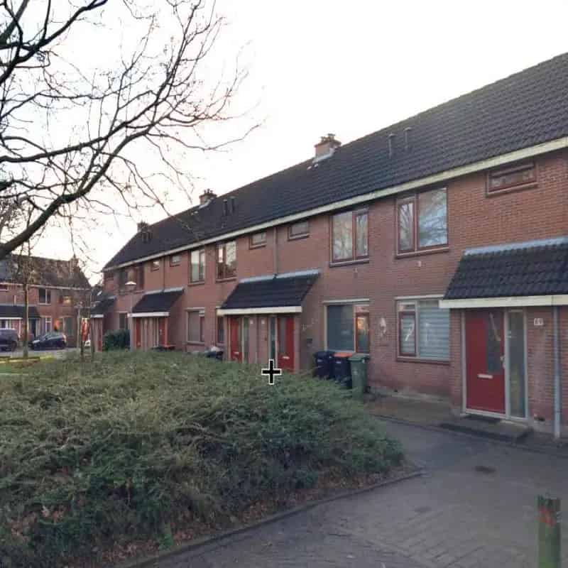 4 Kamer Eengezinswoning met Tuin en Zolder