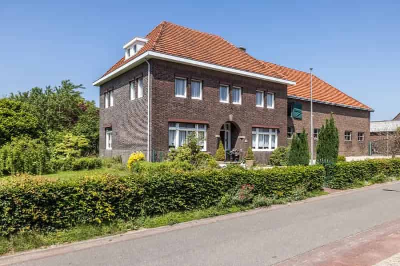 Agrarisch bedrijf Scheulder | Zoek agrarische bedrijven te koop: Gerendalsweg 12 6307 PG Scheulder 