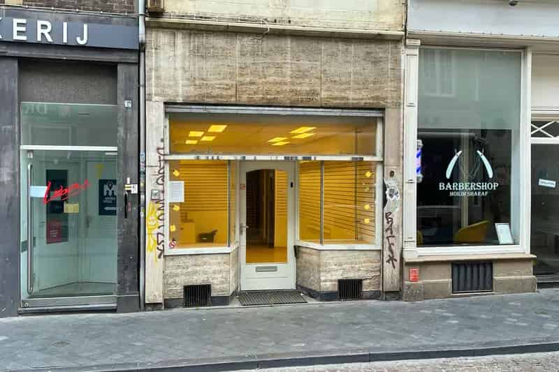 Huis Grote Gracht Maastricht: Winkel-Woonhuis in Centrum