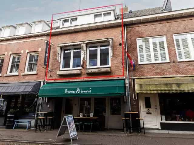Royale bovenwoning te koop in centrum Venlo