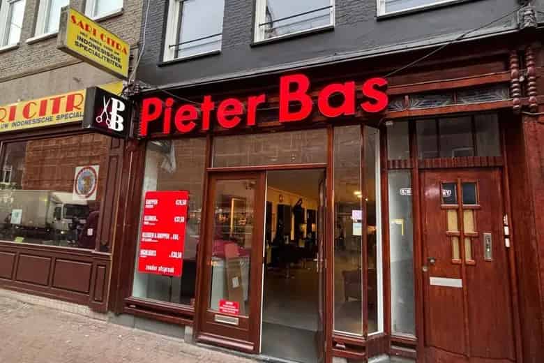 120m2 Winkelruimte te Huur Ferdinand Bolstraat Amsterdam