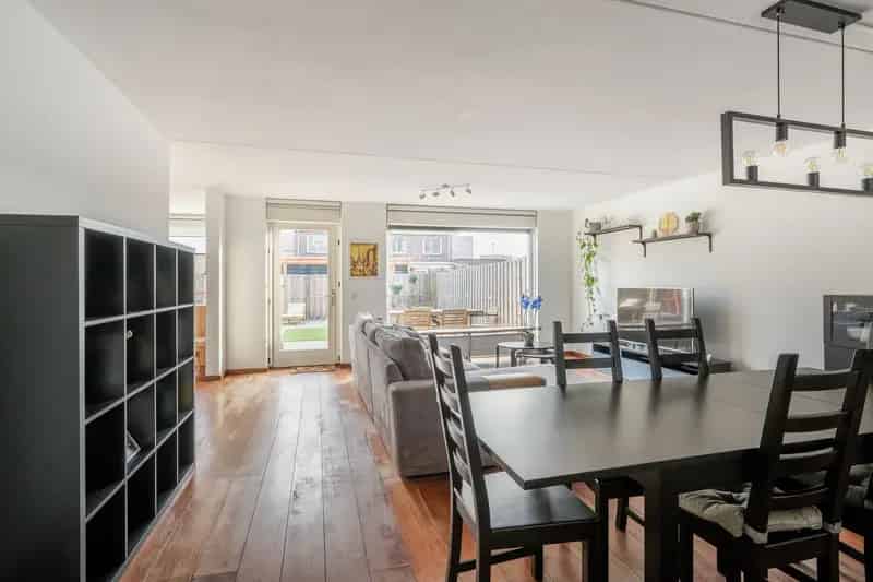 Royale 2 Onder 1 Kapwoning Schiedam 170m2 Garage 2 Badkamers